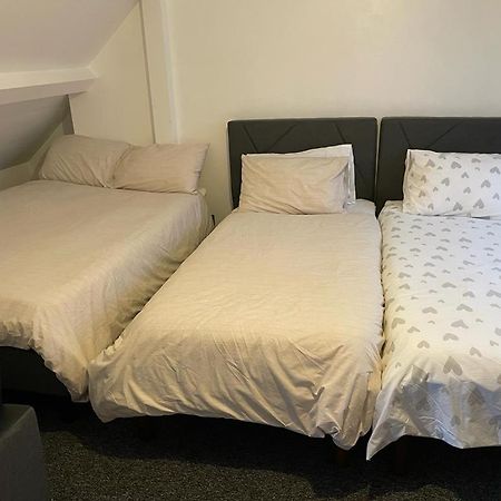 One Room To Stay With Fantastic Host Londra Dış mekan fotoğraf